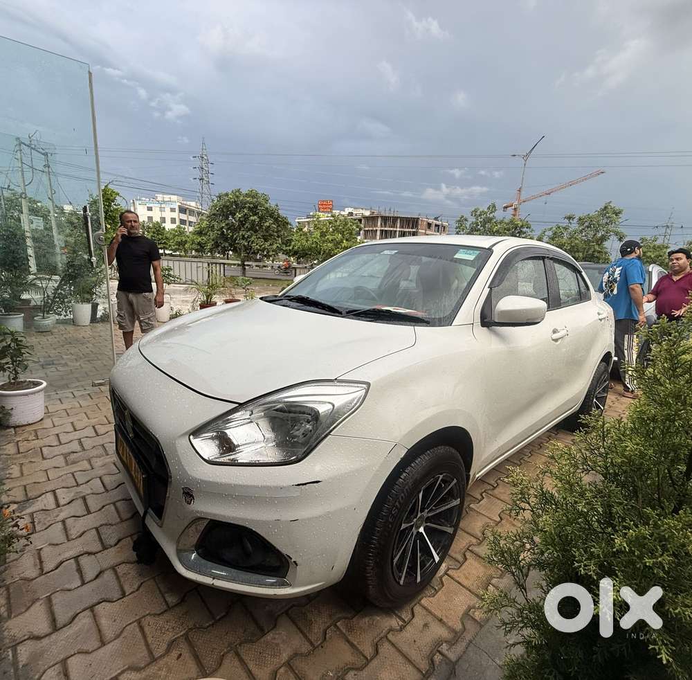 Maruti Suzuki Swift Dzire Vxi Optional, 2023, Petrol
