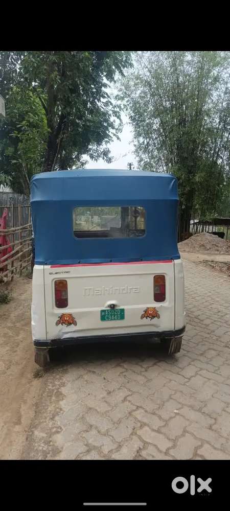 Mahindra Kuv100 Nxt 2025