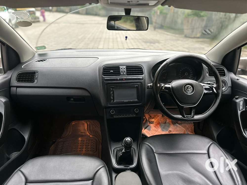 Volkswagen Vento 1.6 Comfortline, 2016, Petrol