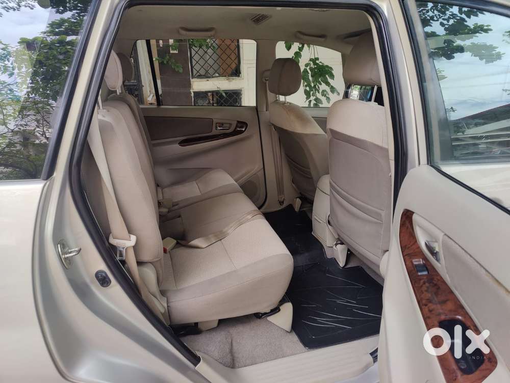 Toyota Innova 2.5 V 7 Str, 2013, Diesel