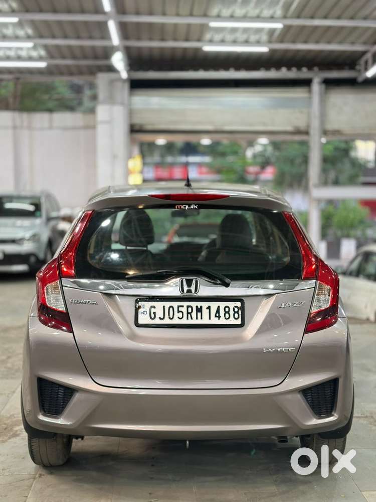Honda Jazz V Automatic, 2016, Petrol