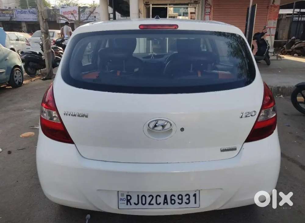Hyundai I20 2010 Petrol Well Maintained