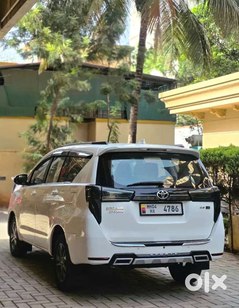Toyota Innova Crysta 2.8 Gx At 7 Str, 2017, Diesel