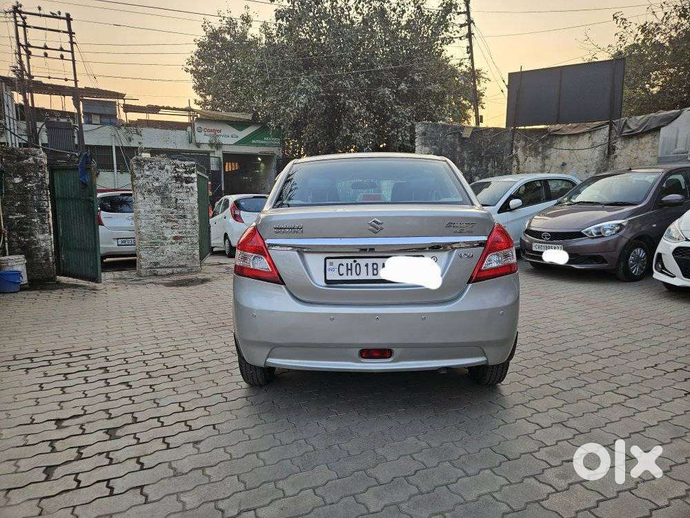 Maruti Suzuki Swift Dzire 1.2 Vxi Bsiv, 2014, Petrol
