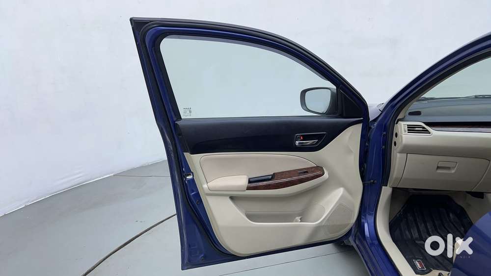 Maruti Suzuki Dzire 1.2 Vxi Amt, 2019, Petrol