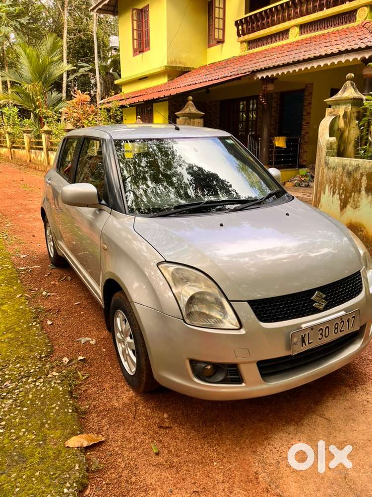 Maruti Suzuki Swift Zxi Abs Petrol Good Condition