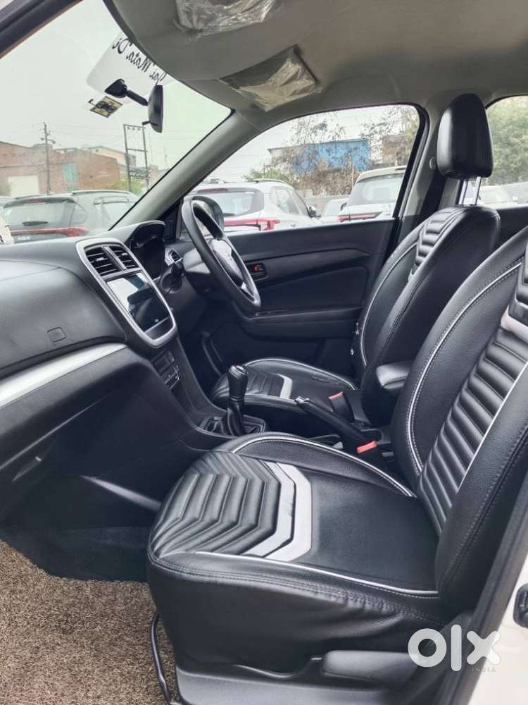 Maruti Suzuki Brezza 1.5 Vxi Smart Hybrid, 2021, Petrol