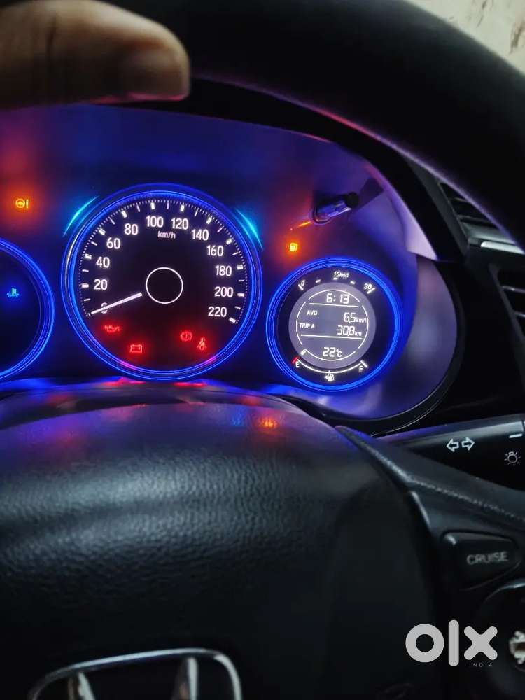 Honda City 2014 पेट्रोल मैनुअल