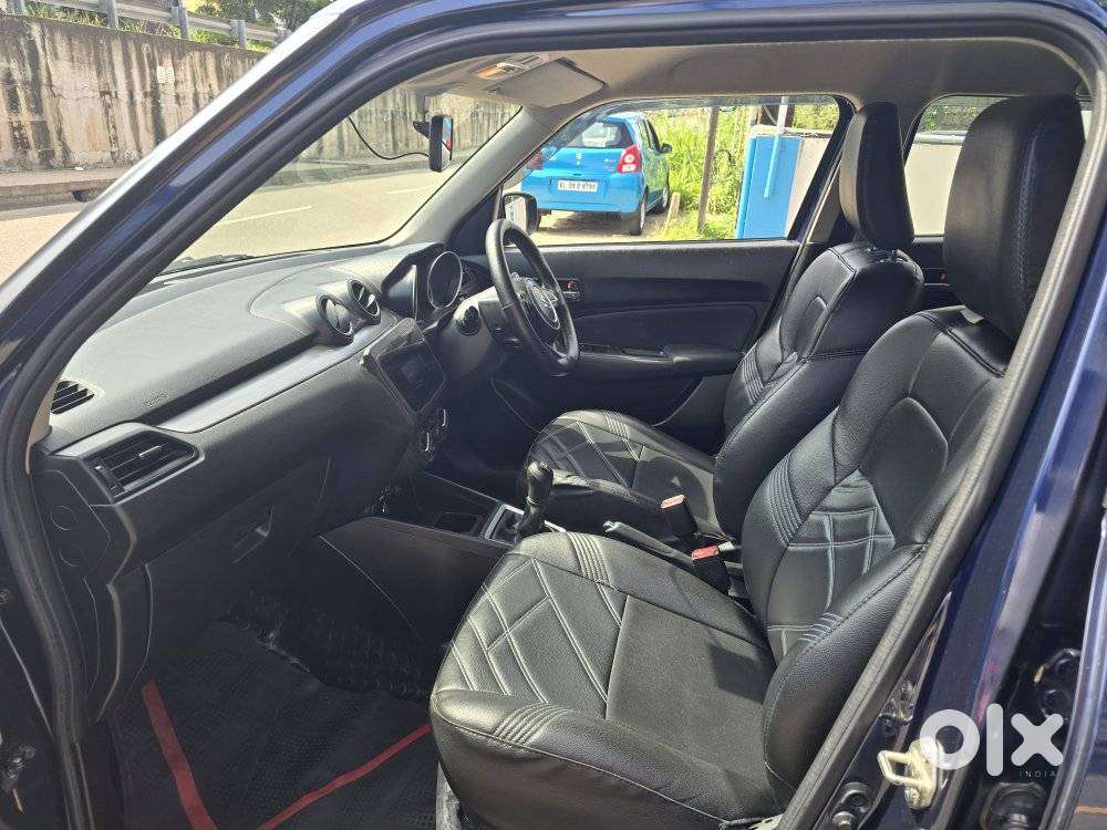 Maruti Suzuki Swift Vxi Optional, 2022, Petrol
