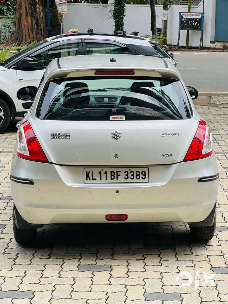 Maruti Suzuki Swift 1.2 Vxi (o), 2017, Petrol