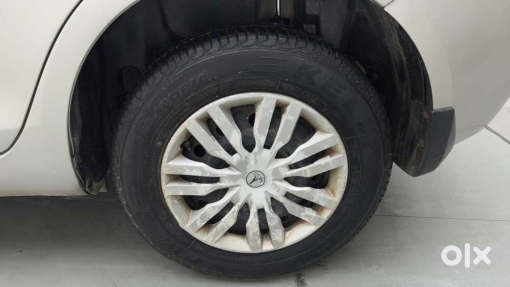 Maruti Suzuki Swift Dzire 1.3 Vxi, 2013, Petrol