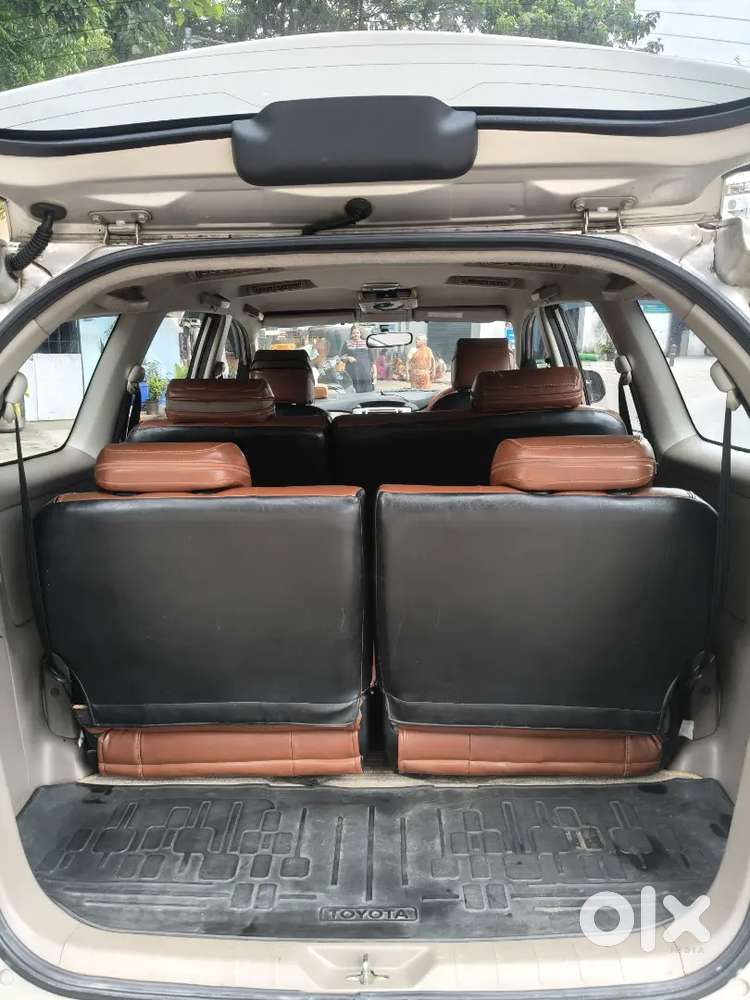 Toyota Innova 2.5 Vx 2015