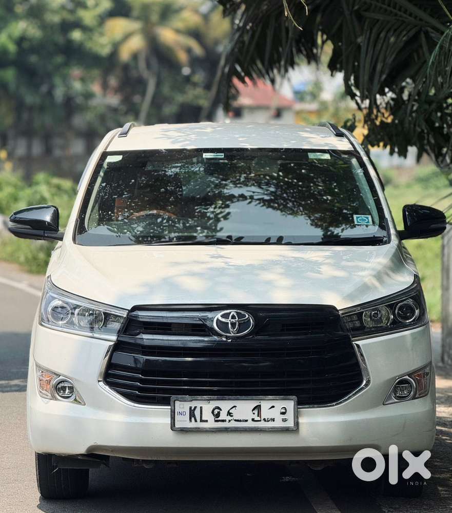 Toyota Innova Crysta 2.4 V 7 Str, 2019, Diesel