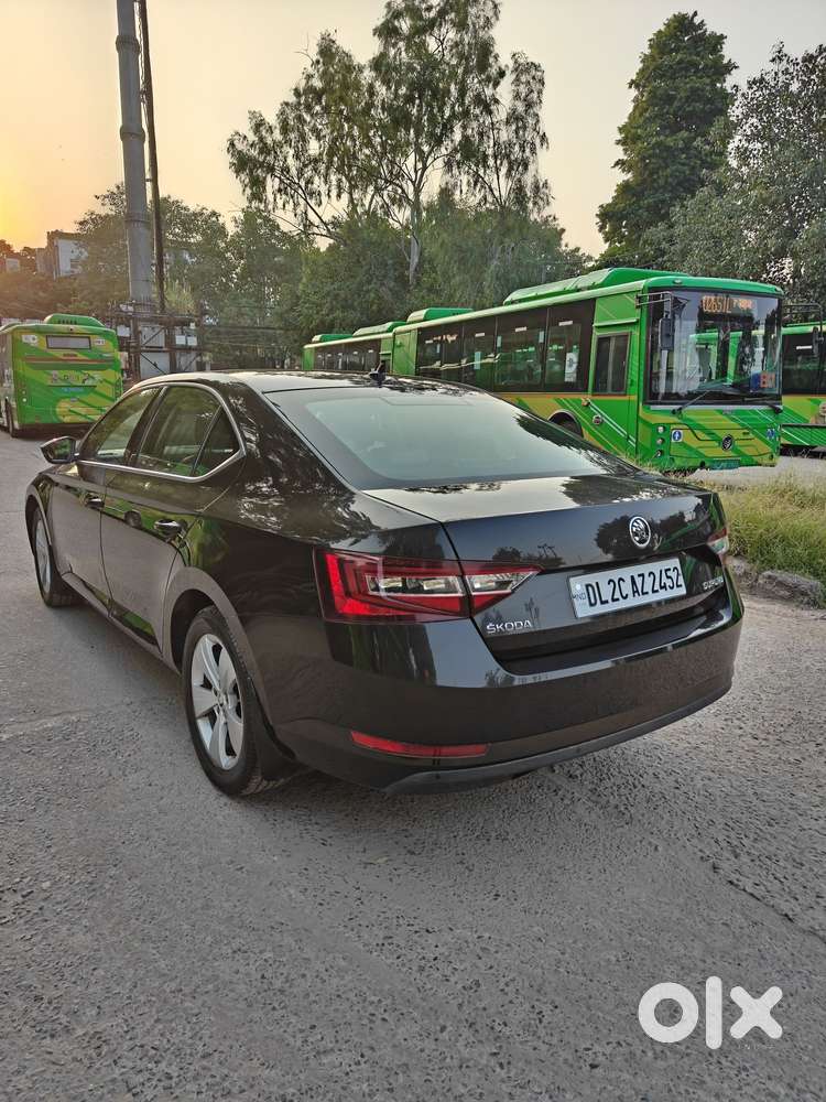 Skoda Superb Style 1.8, 2018, Petrol