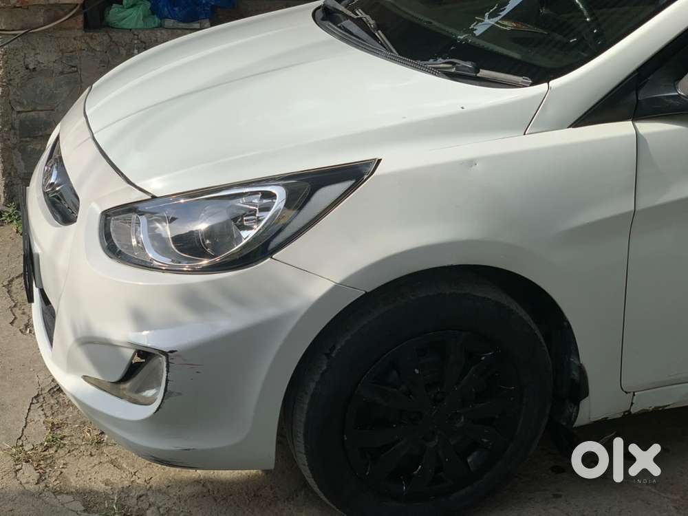 Hyundai Fluidic Verna 2013 Dl Registered Kashmiri Owner Noc Jk01 Issue