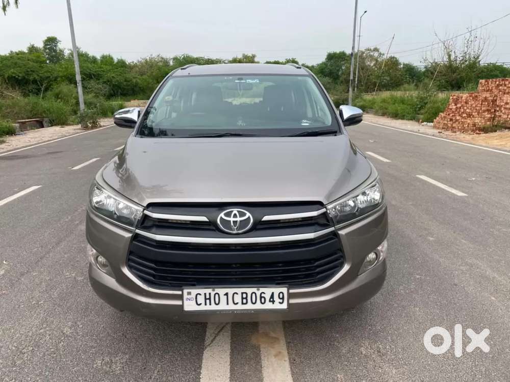 Toyota Innova Crysta 2.4 G Plus Mt 7 Str, 2020, Diesel