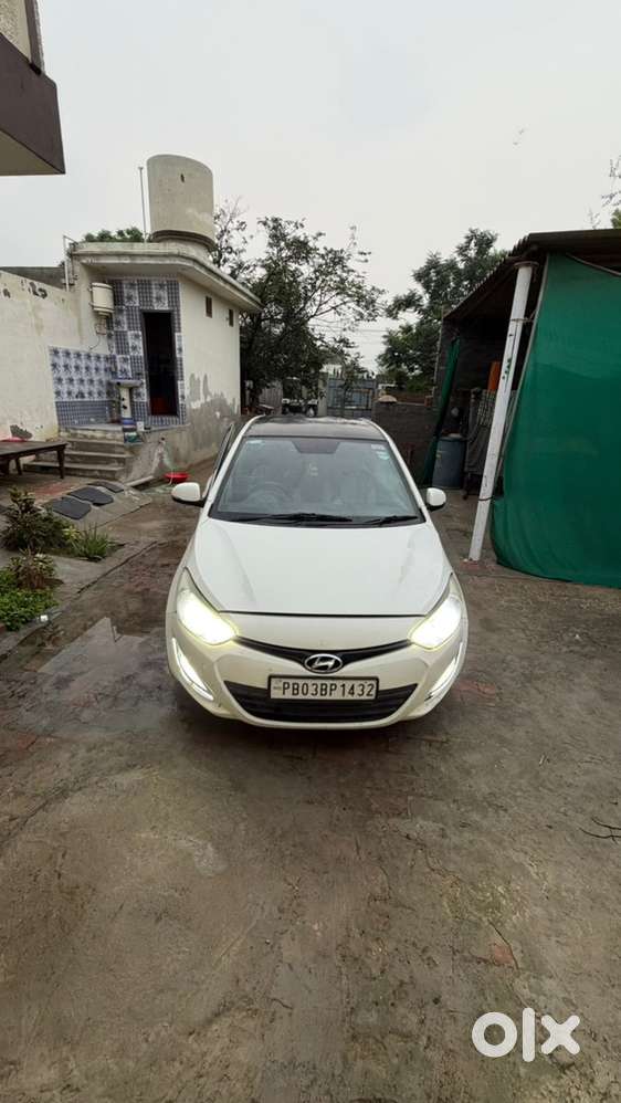 Hyundai I20 Diesel Manual 2012