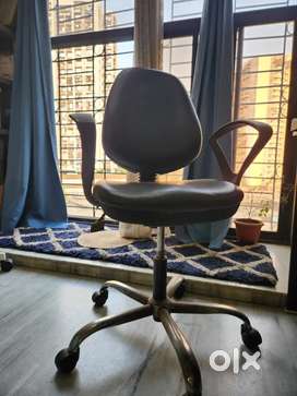 Rotating chair olx discount