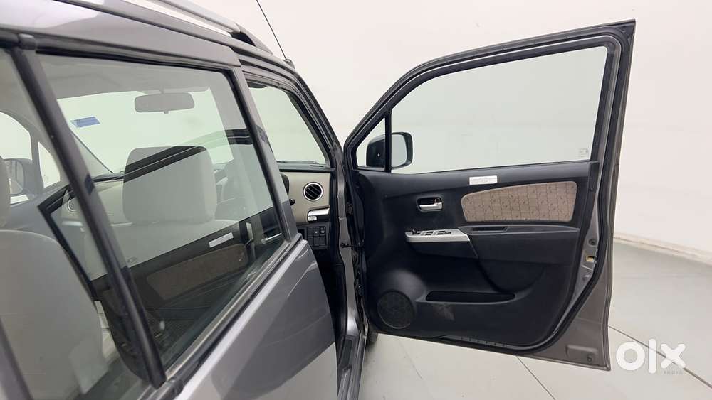 Maruti Suzuki Wagon R 1.0 Vxi Amt, 2015, Petrol