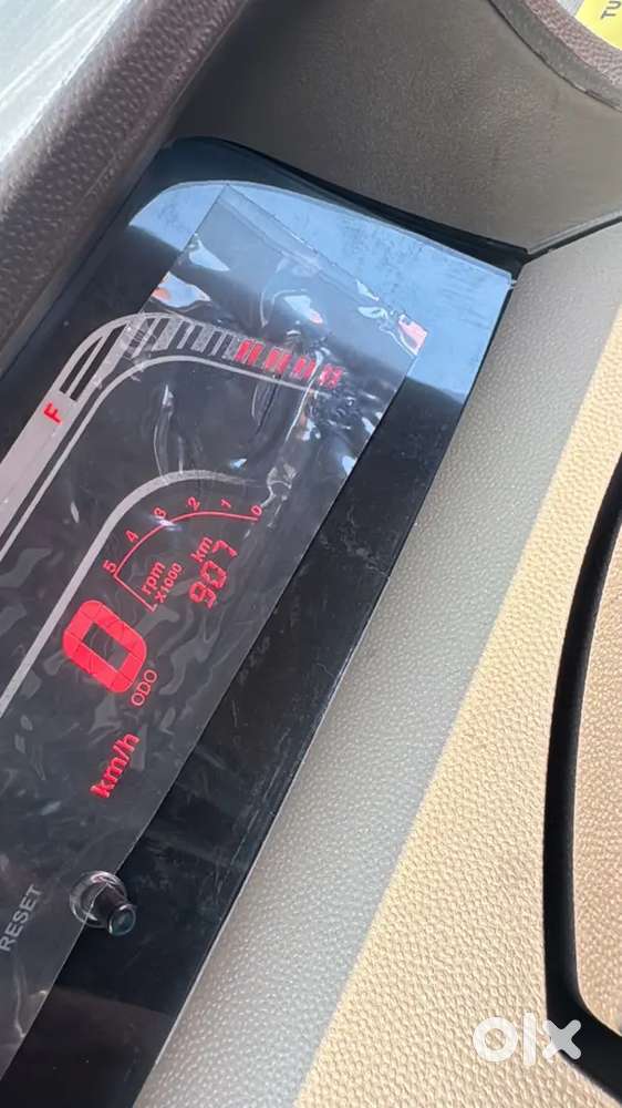 Mahindra Bolero 2025 Diesel 5200 Km Driven