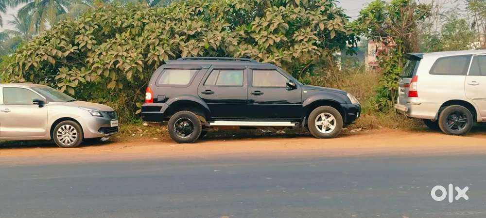 Force Motors Force One 2013