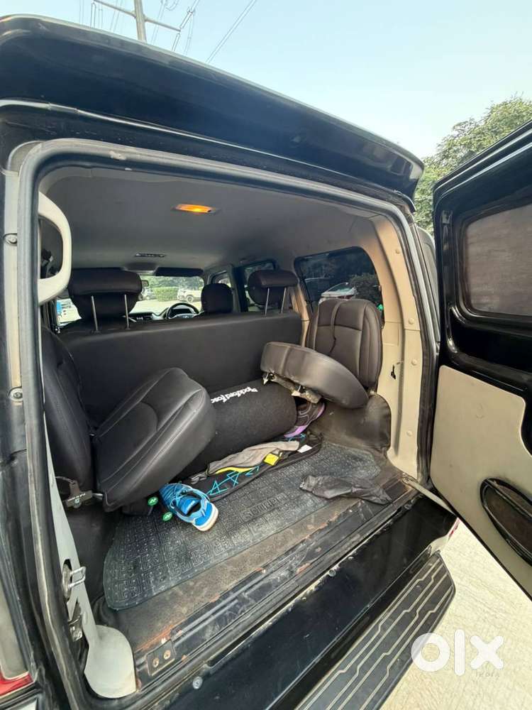 Mahindra Scorpio S9 Diesel Manual 2022 | Black | 85,000 Km | Well Main