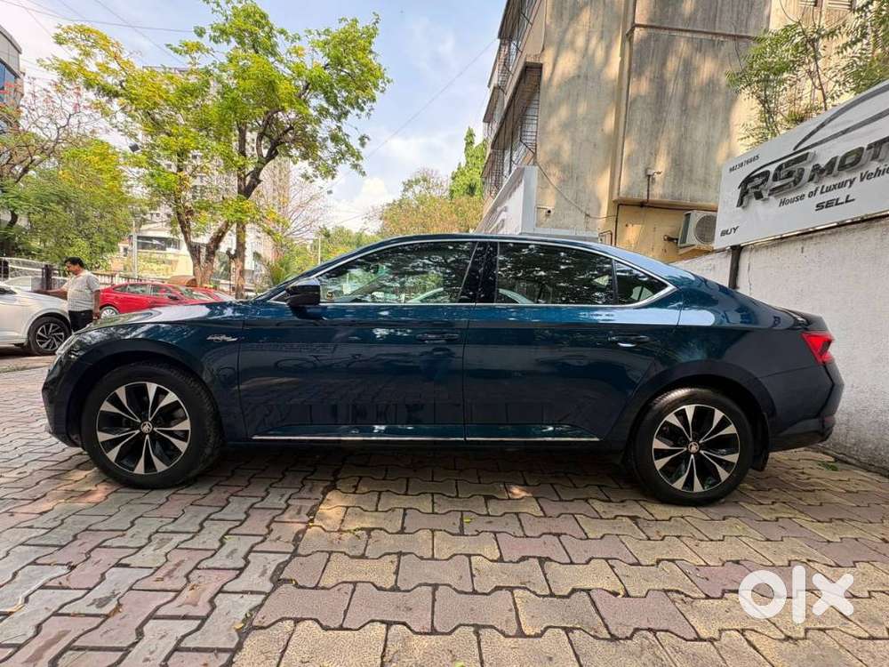 Skoda Superb 2.0 L&k Tsi At, 2022, Petrol