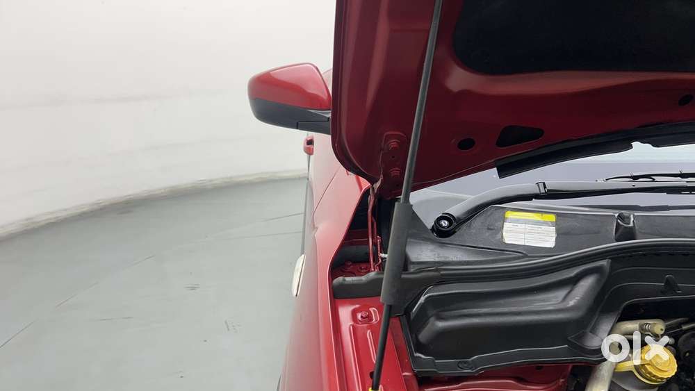 Mahindra Xuv300 1.2 W6 Amt Petrol, 2021, Petrol