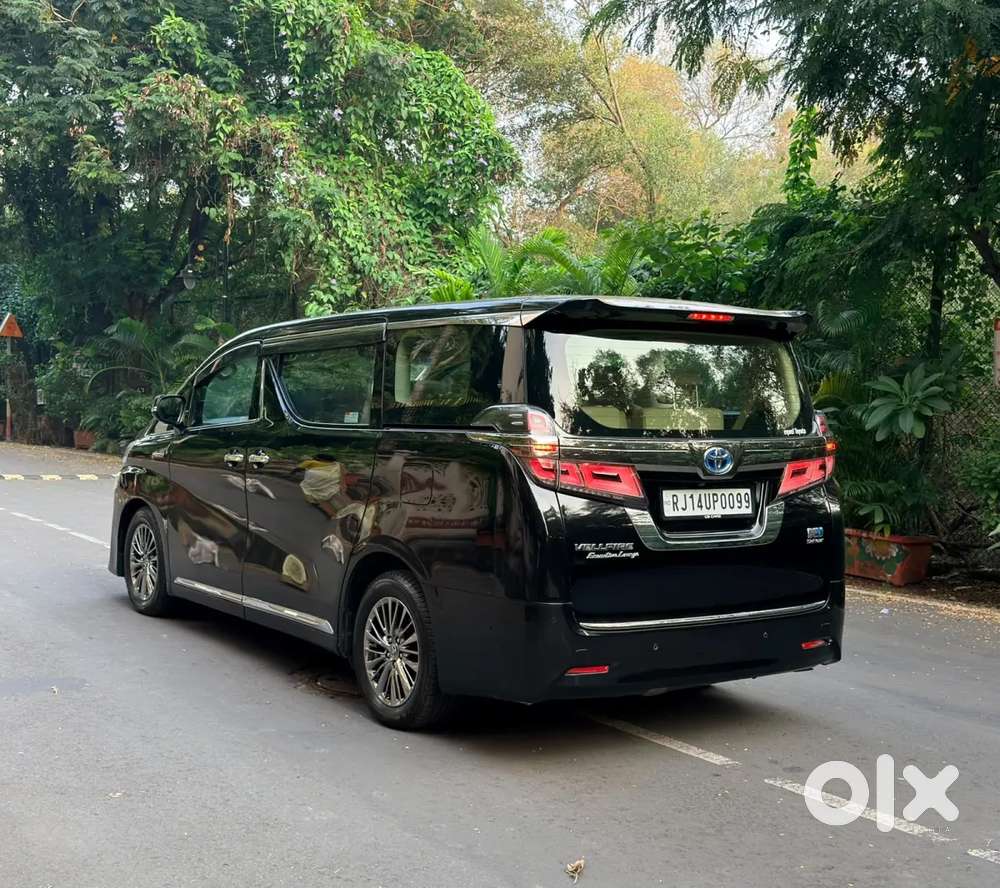 Toyota Vellfire, 2022, Petrol