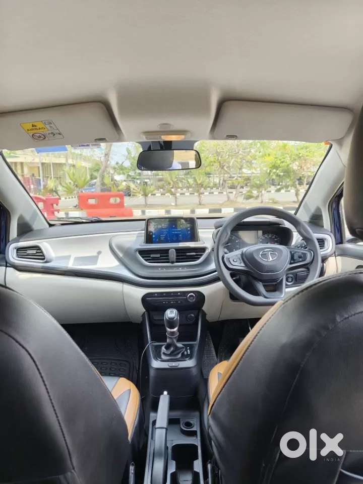 Tata Altroz Xta Petrol, 2022, Petrol