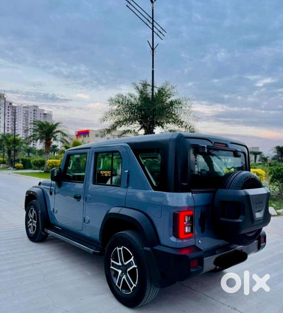 Mahindra Thar Roxx Mx5
