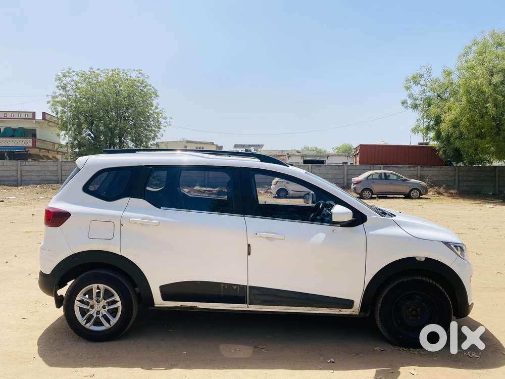 Renault Triber Rxt, 2020, Petrol