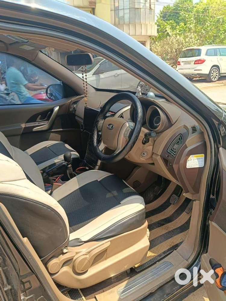 Mahindra Xuv500 2013