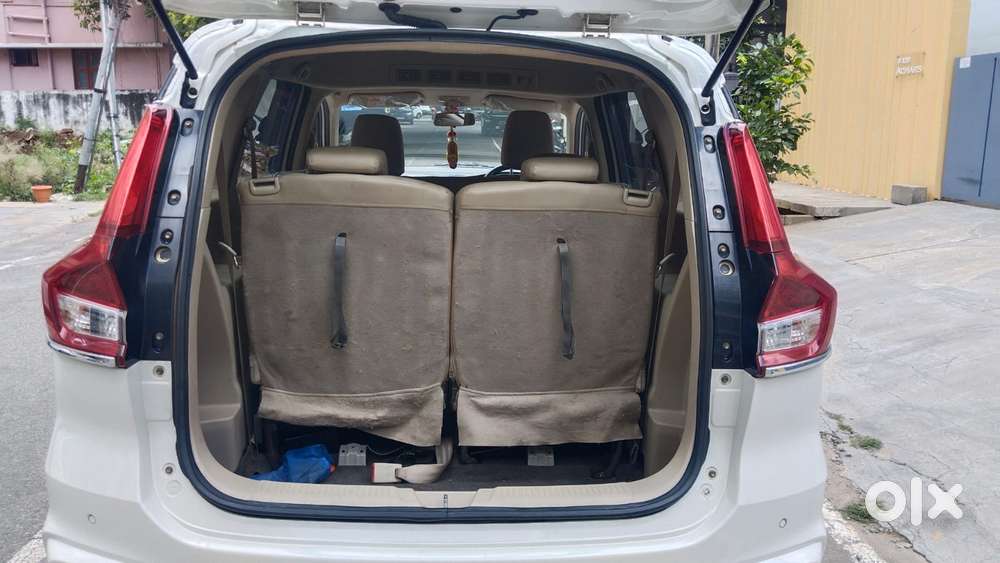 Maruti Suzuki Ertiga Zxi Shvs, 2022, Petrol