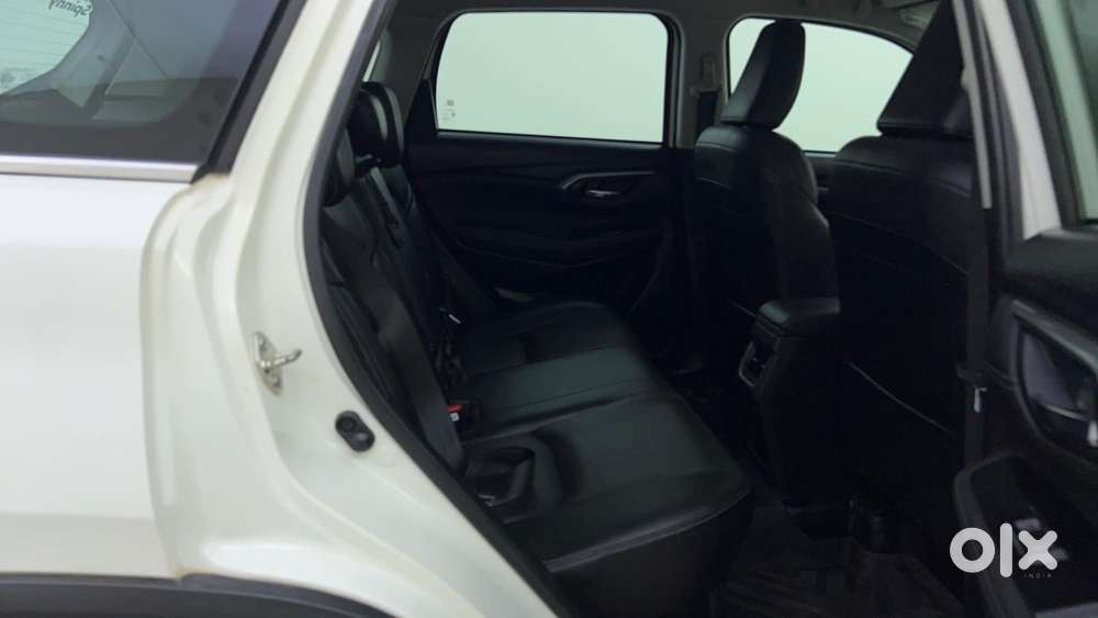 Toyota Urban Cruiser Hyryder 1.5 V Neo Drive, 2024, Petrol