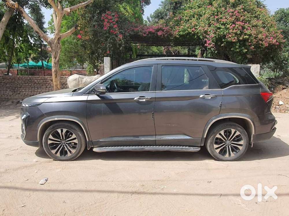 Mg Hector Plus 1.5 Sharp Turbo Cvt 6 Str, 2022, Petrol