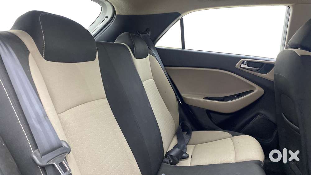 Hyundai Elite I20 Sportz (o) 1.2, 2015, Petrol