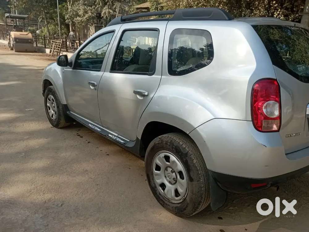 Renault Duster 2014 Petrol Well Maintained