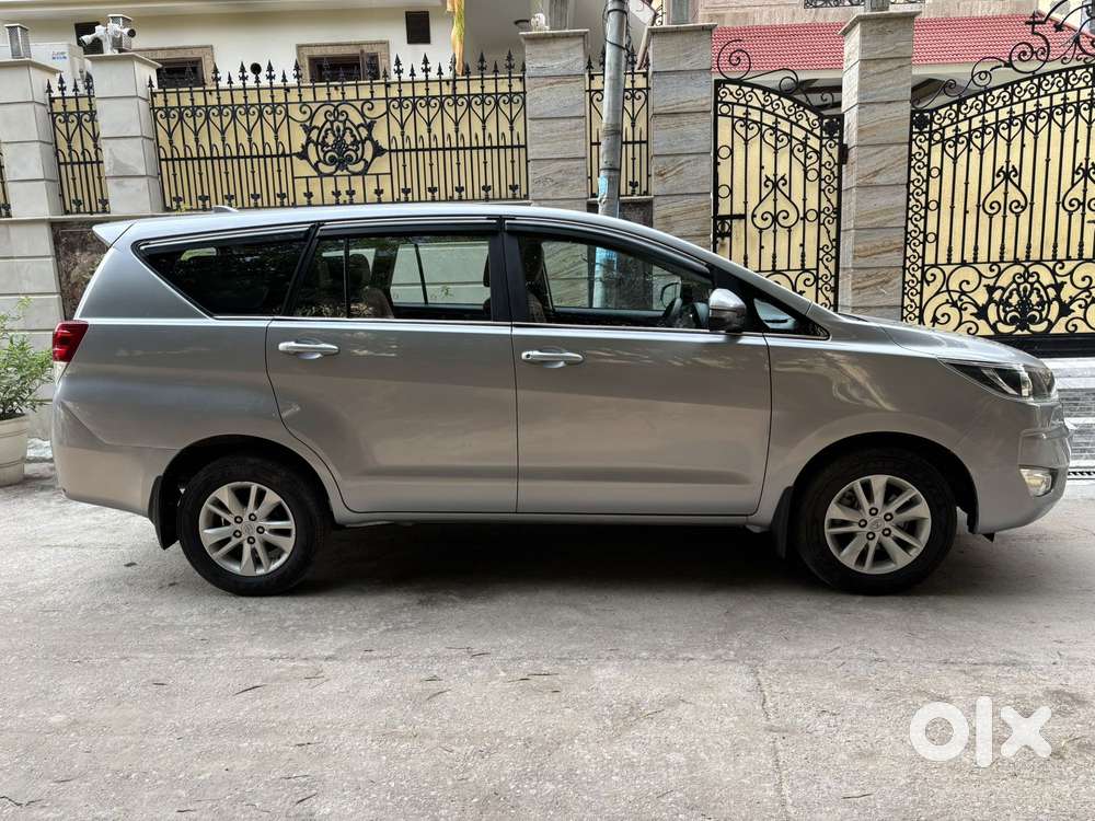 Toyota Innova Crysta [2020-ongoing] 2.4 Gx 7 Str, 2024, Diesel