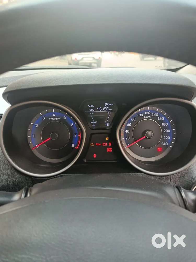 Hyundai Elantra 2015 Petrol Well Maintained