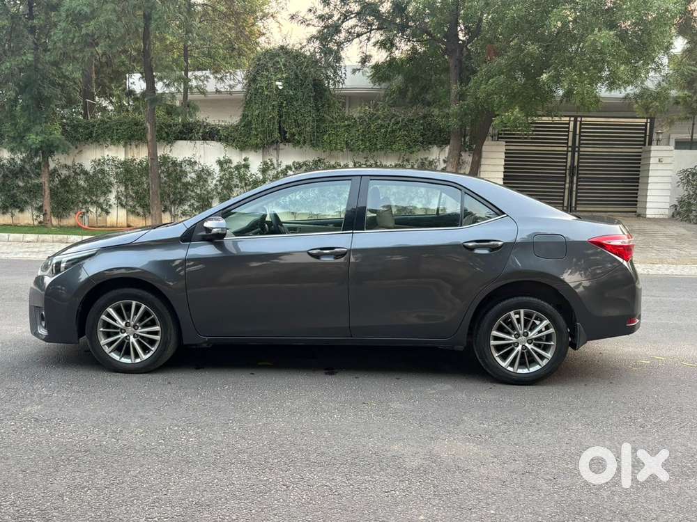Toyota Corolla Altis Diesel 2014