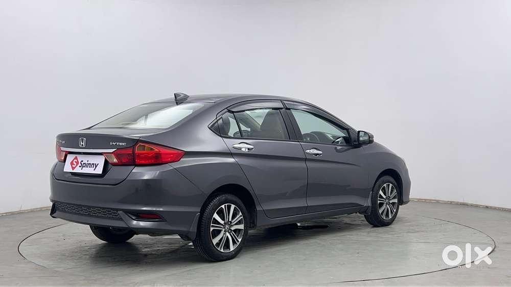 Honda City I-vtec V, 2017, Petrol