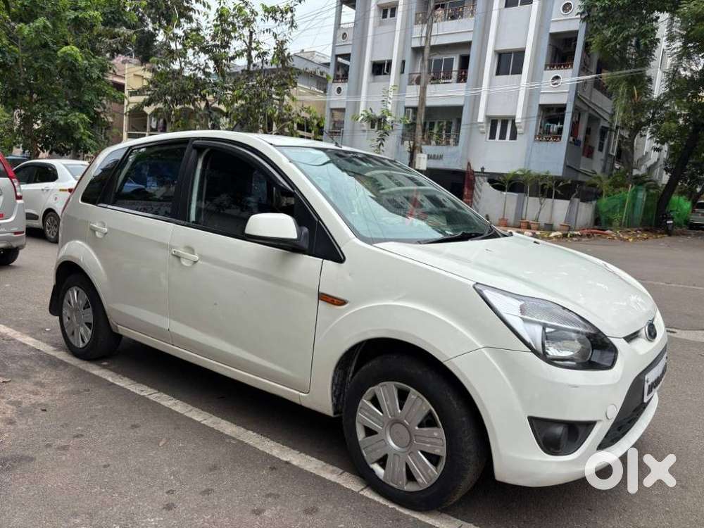Ford Figo 1.5d Trend Mt, 2012, Diesel