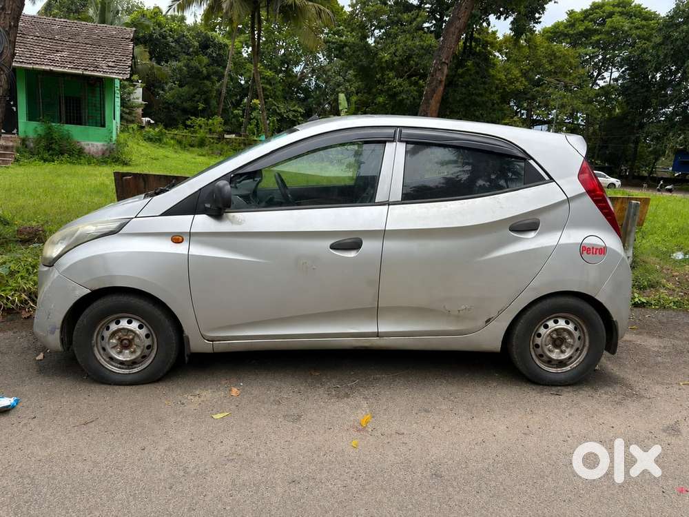 Hyundai Eon Magna 2012