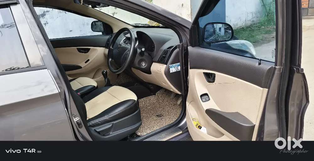 Hyundai Eon 2017 Petrol 70000 Km Driven