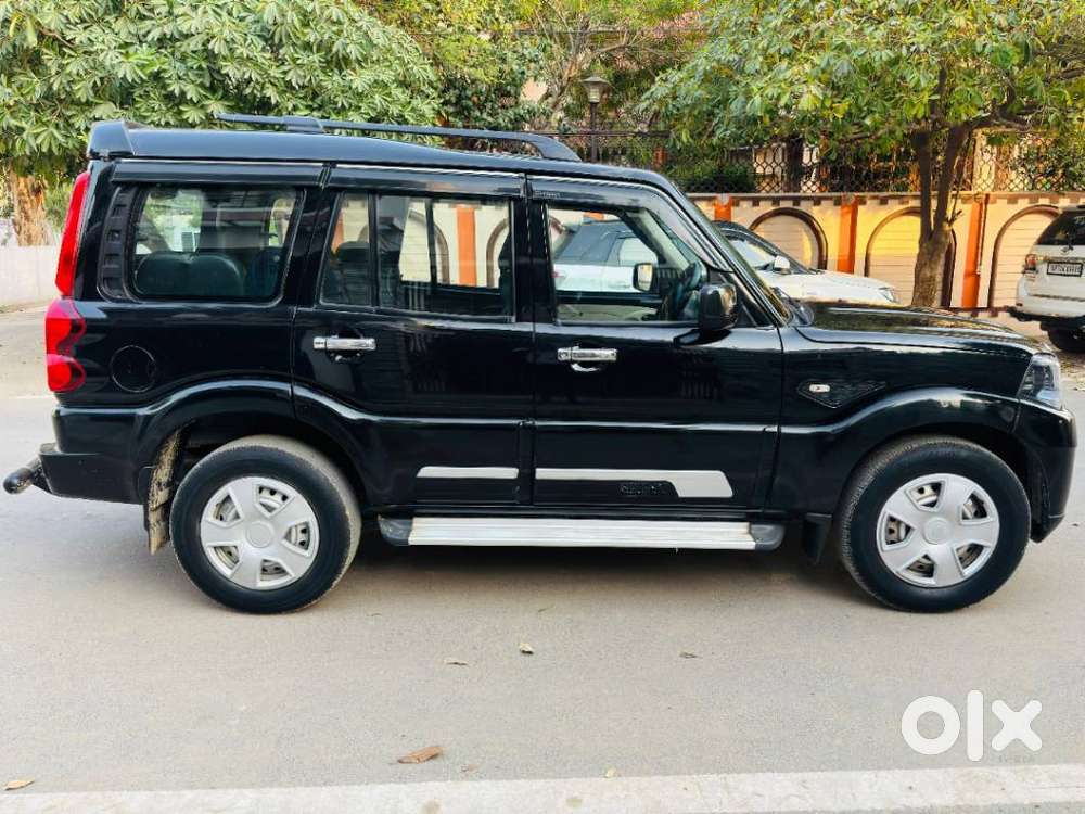 Mahindra Scorpio Classic 2.2 S Mt 7 Str, 2023, Diesel