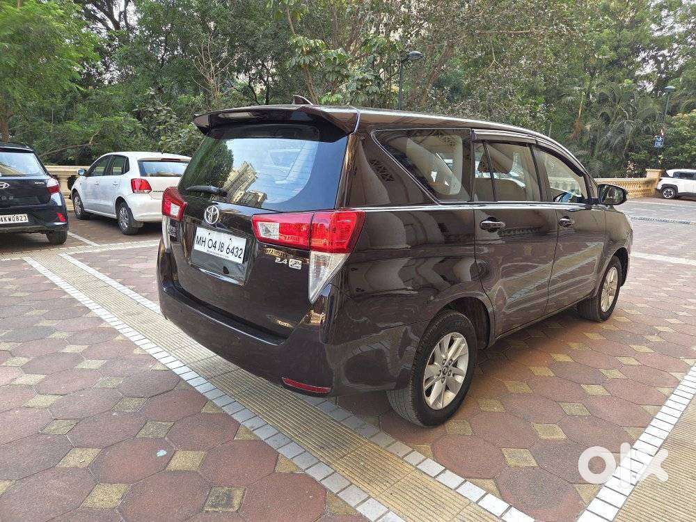 Toyota Innova Crysta 2.4 G Mt 8s, 2018, Diesel
