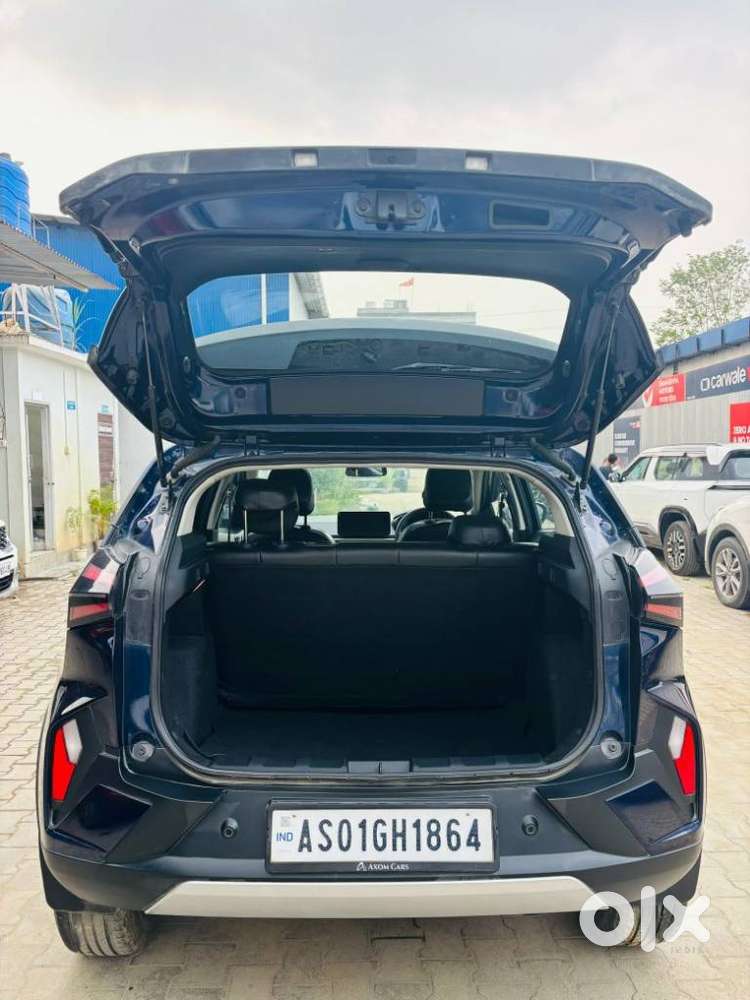 Tata Nexon Creative Plus S 1.2 Revotron Petrol 6 Mt, 2025, Petrol