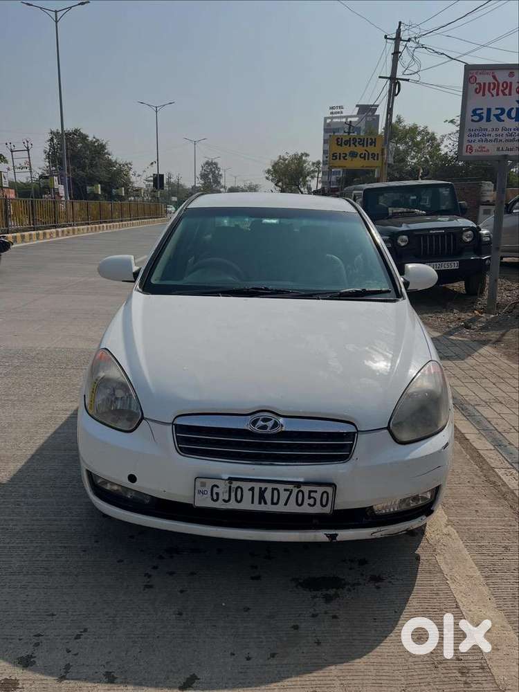 Hyundai Verna 2010 Diesel 200000 Km Driven