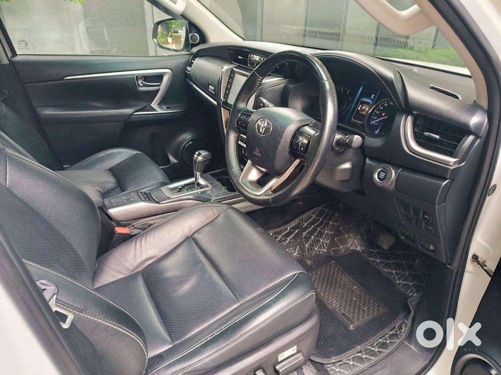 Toyota Fortuner 3.0 4x2 Automatic, 2023, Diesel